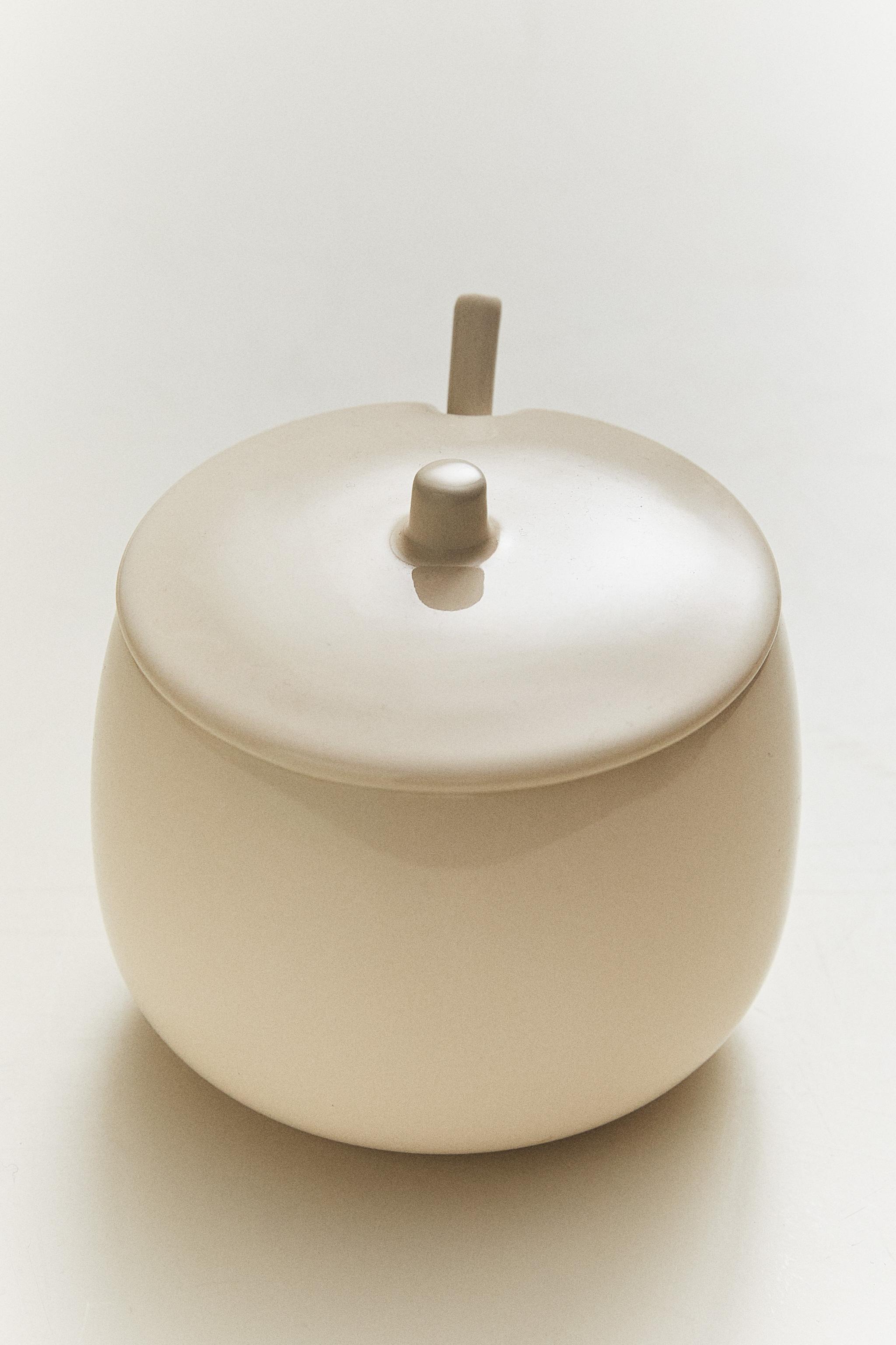 PLAIN STONEWARE SUGAR BOWL WITH SPOON